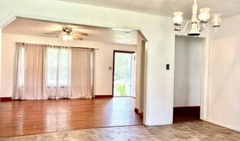 295 Grove St, Barnesville, GA 30204