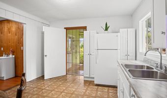 45-3321 KAMANI St, Honokaa, HI 96727