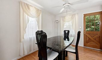 4908 ERIE St, Annandale, VA 22003