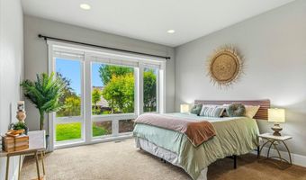 61333 Kindle Rock Loop, Bend, OR 97702