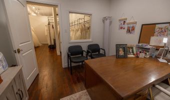 130 W Main, Batesville, AR 72501