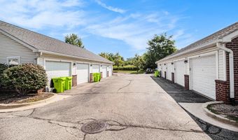 937 E E Summerfield Glen Cir, Ann Arbor, MI 48103