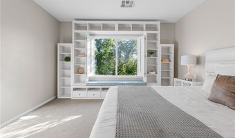 10513 Rusty Railroad Ave, Las Vegas, NV 89135