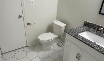 2602- E S ARLINGTON MILL Dr, Arlington, VA 22206