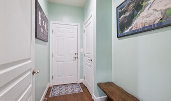 7 HEARTWOOD Ter, Rockville, MD 20855