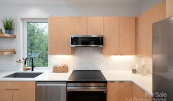 7 Montana Ave, Asheville, NC 28806