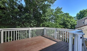 150 Hillcrest Rd, Bridgeport, CT 06606