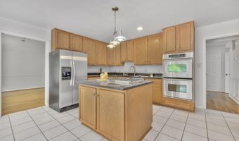 9605 REACH Rd, Potomac, MD 20854