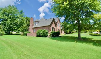 1689 Peppertree Dr, Alcoa, TN 37701