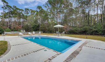 56 Wade Hampton Dr, Beaufort, SC 29907