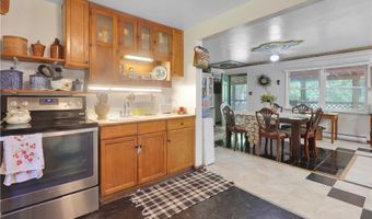 5123 4th Ave, Andover, OH 44003