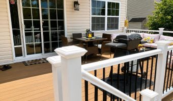 12 Jamie Ct, Barnegat, NJ 08005