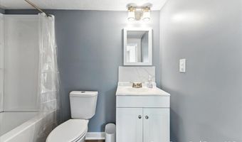 5842 Lynn Dr, Allendale, MI 49401