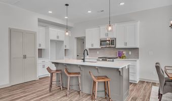 314 Rockers Dr, Baldwin City, KS 66006