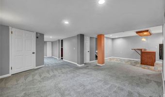 10375 Kerwick Ct, Aurora, OH 44202