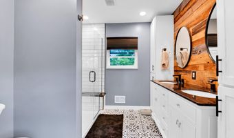 5576 Kidder Rd, Almont, MI 48003