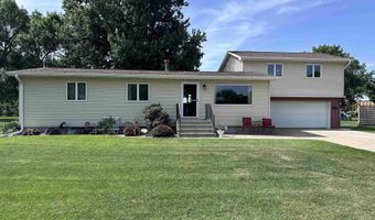 128 Mark St, Aurora, NE 68818