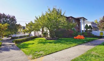 10 Clearmont Ave, Staten Island, NY 10309