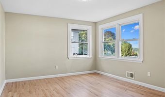 149 Yeoman Ave, Cranston, RI 02920
