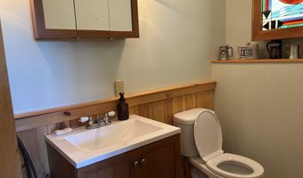 20 Merrill Rd, Campton, NH 03223