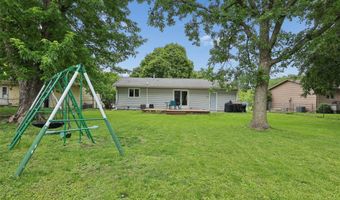 636 Garden Rd, Ames, IA 50010