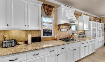 20260 Morgan Hill Ct, Anderson, CA 96007