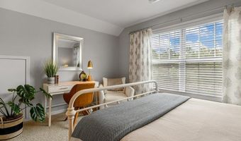 938 Deepwood Ct, Boiling Springs, SC 29316