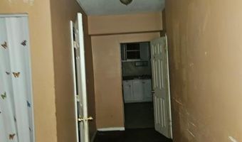 2118 Harden St, Savannah, GA 31415