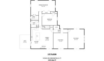 9 Evas Dr, Brookfield, CT 06804
