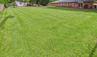 107 Tanglewood Dr, Anderson, IN 46012