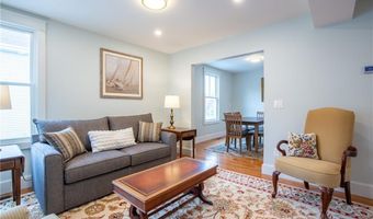 5 Gillies Ct, Newport, RI 02840