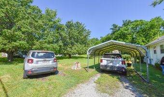 102 Langley St, Abbeville, SC 29620