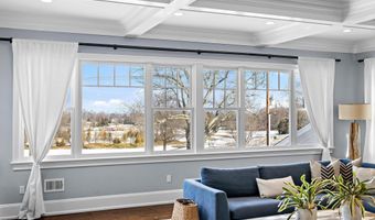 9 Beacon Hill Rd, Atlantic Highlands, NJ 07716