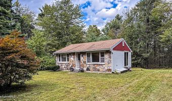 163 Sir Walter Ct, Becket, MA 01223