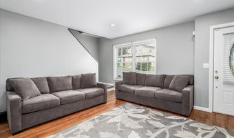 40 Division St 4, Danbury, CT 06810