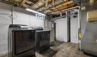 14861 Russell Ave, Allen Park, MI 48101