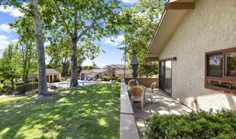 6050 Henderson Dr 16, La Mesa, CA 91942
