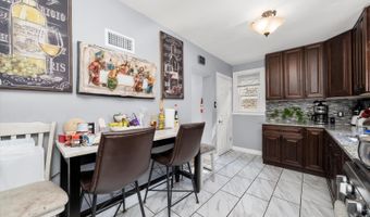 7130 S Seeley Ave, Chicago, IL 60636