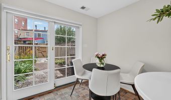 334 COMMERCE St, Alexandria, VA 22314