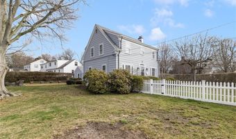 67 Harrison Ave, Newport, RI 02840