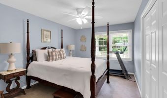 312 S Poplar Ave, Andrews, SC 29510