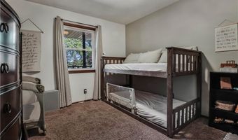 1103 Mulberry Dr, Altoona, WI 54720