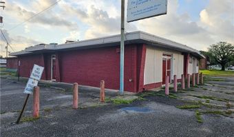 13855 Wintzell Ave S, Bayou La Batre, AL 36509