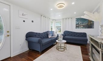 31 Hallron St, Boston, MA 02136