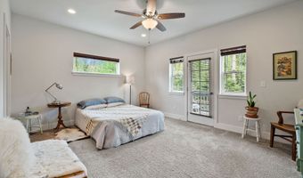 13404 Crescent Moon Dr, Bigfork, MT 59911