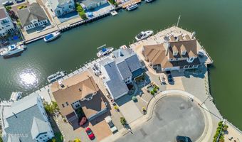 26 Jib Ct, Bayville, NJ 08721