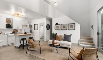 908 G St 13, San Diego, CA 92101
