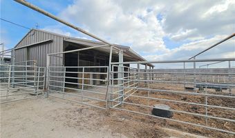 1006 S Hayes St, Garnett, KS 66032