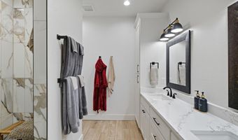 245 Creek Crossing St, Alvord, TX 76225