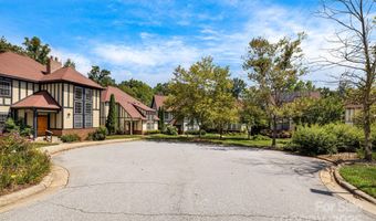 28 Trafalgar Cir, Asheville, NC 28805